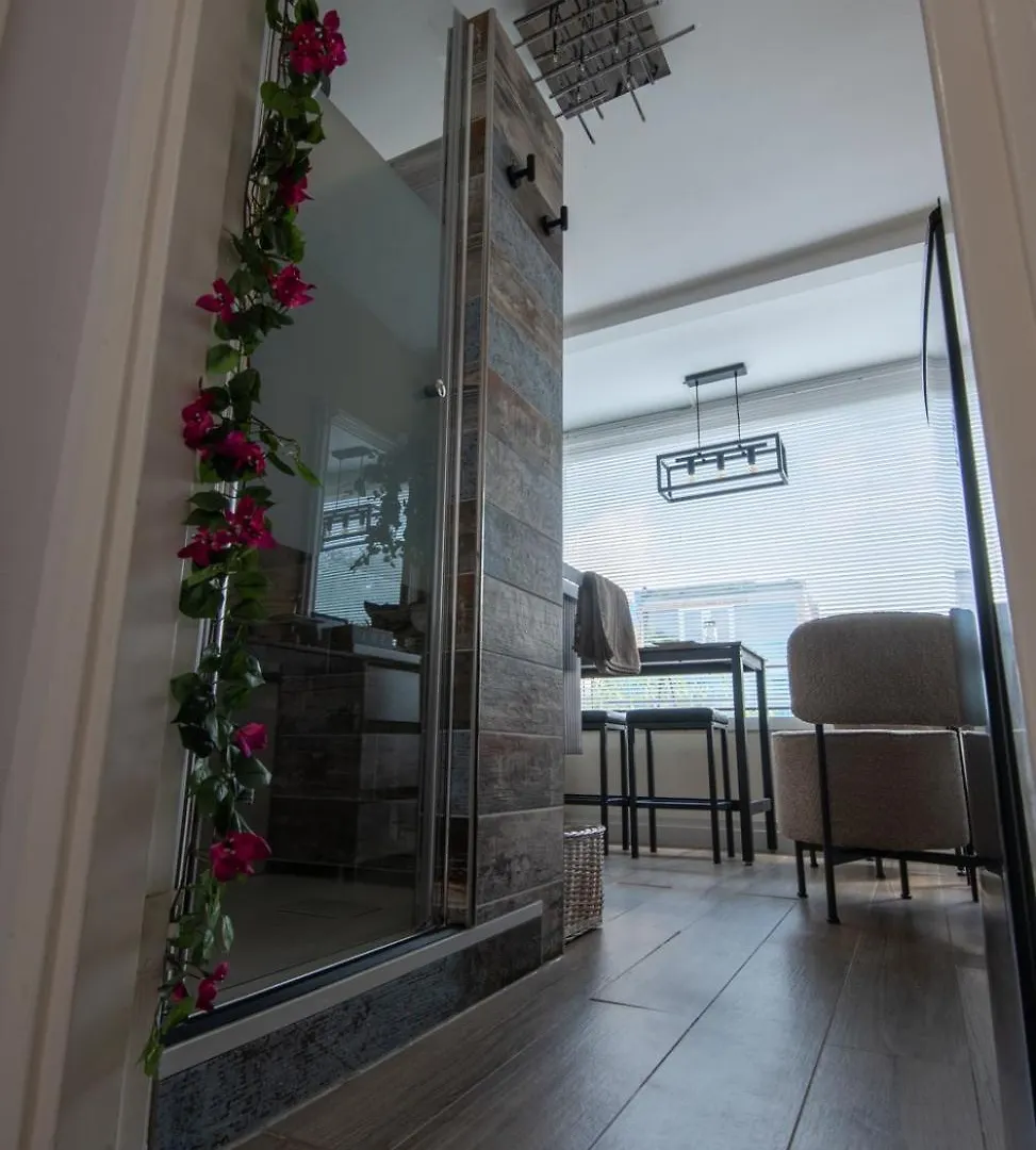 Benvenuto Apartment The Hague 0*,  Netherlands