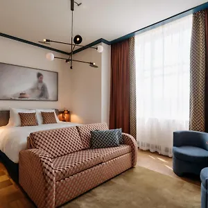 4* Hotel De Plesman